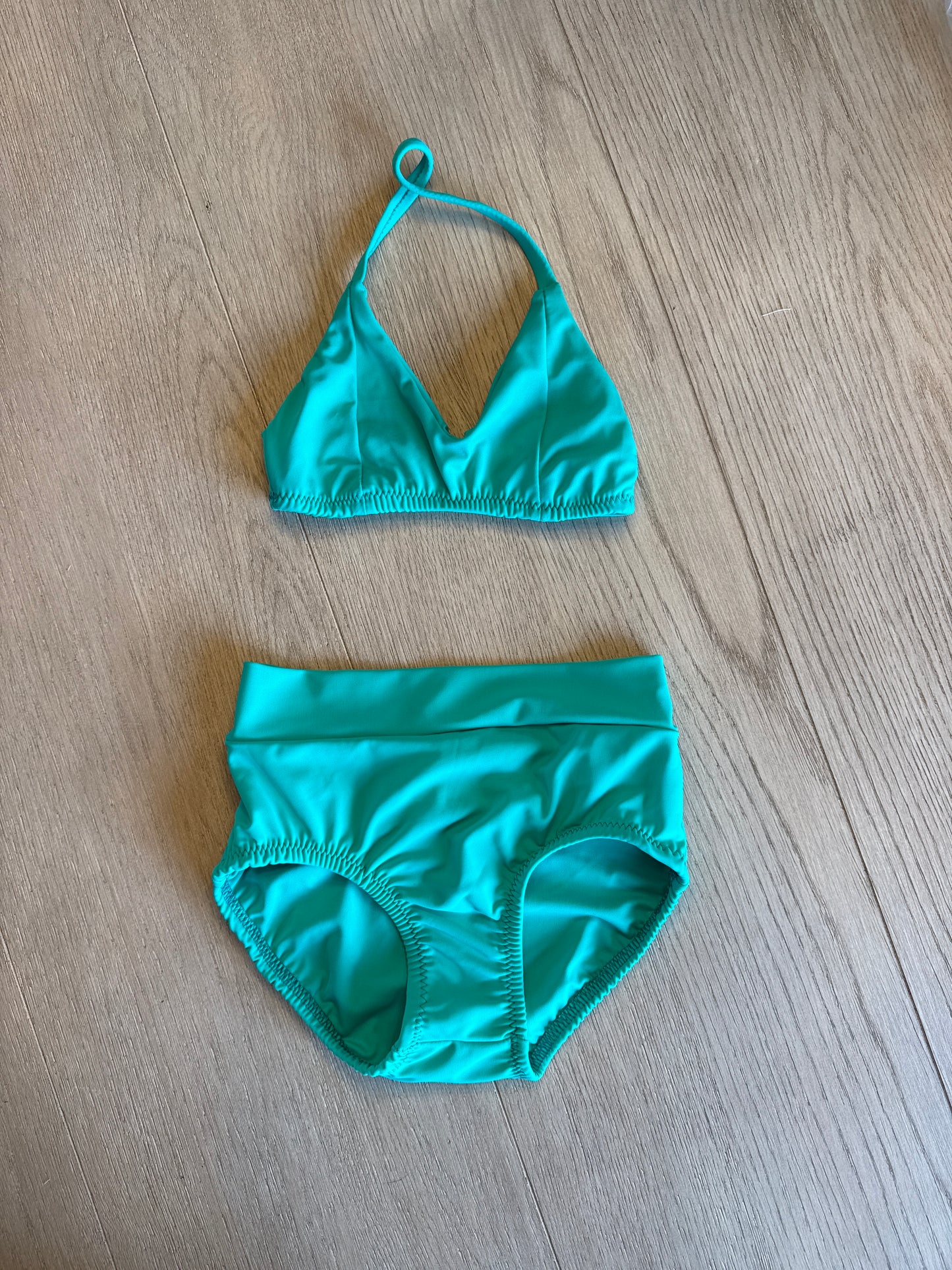 Single lotus top & brief