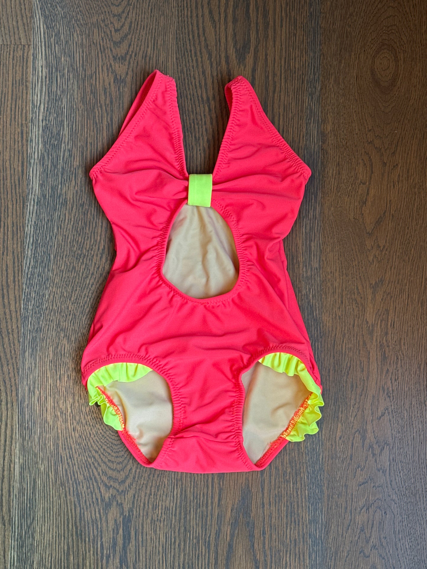 Sweetpea Leo with leg ruffles