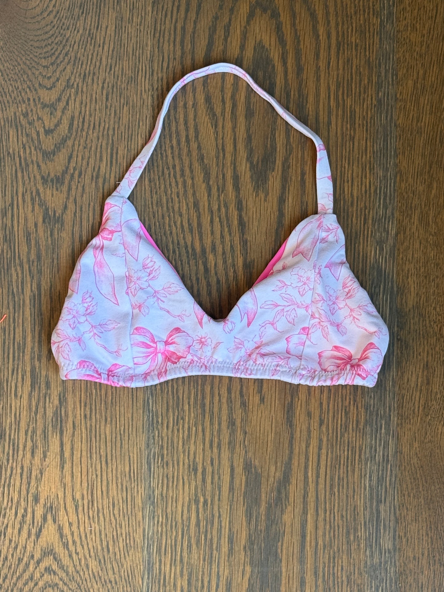 Single lotus top
