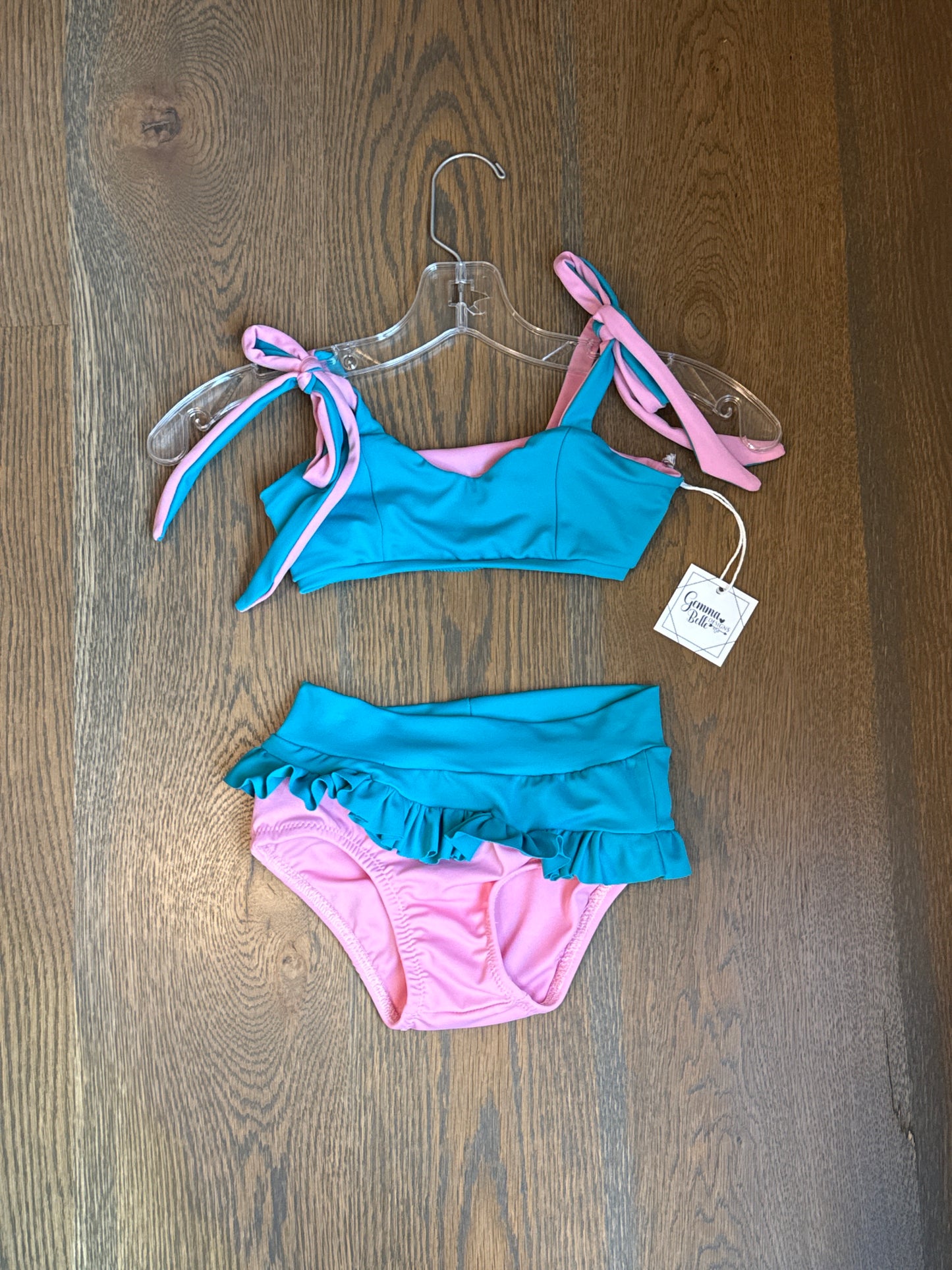 Primrose Top & Diagonal ruffle brief