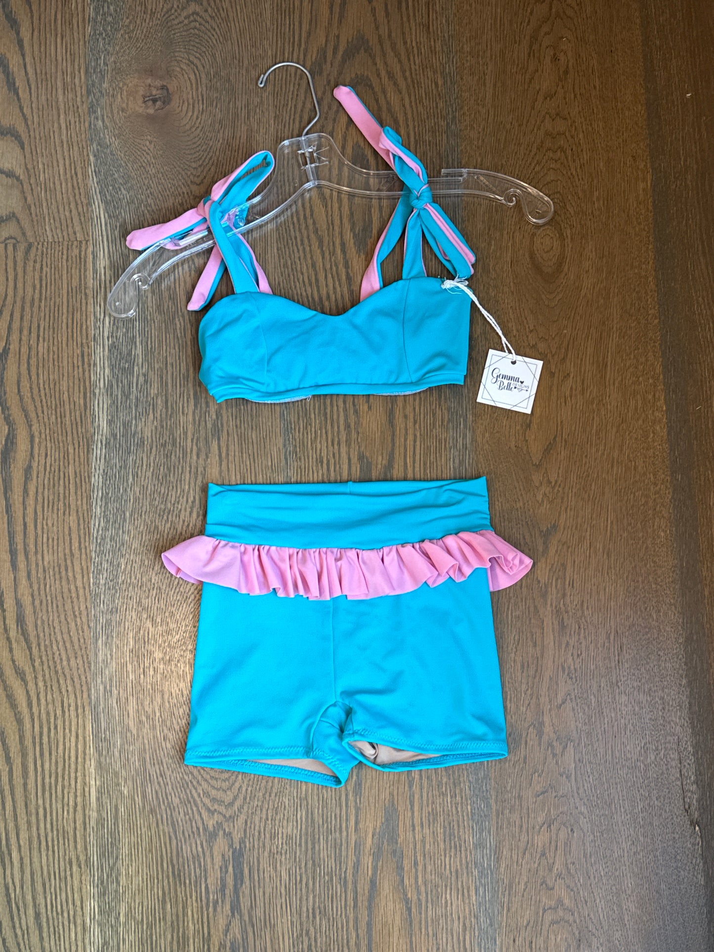 Primrose top &  Bikers