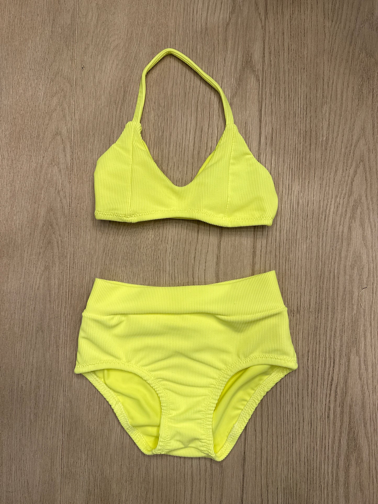 Single lotus top & brief