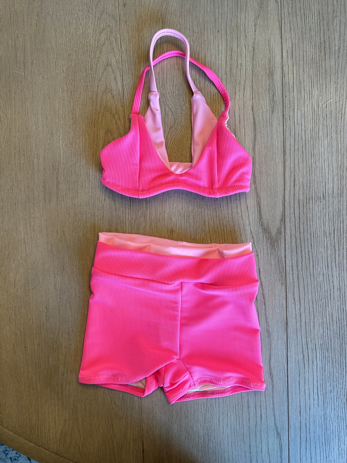 Lotus top & Double band bikers
