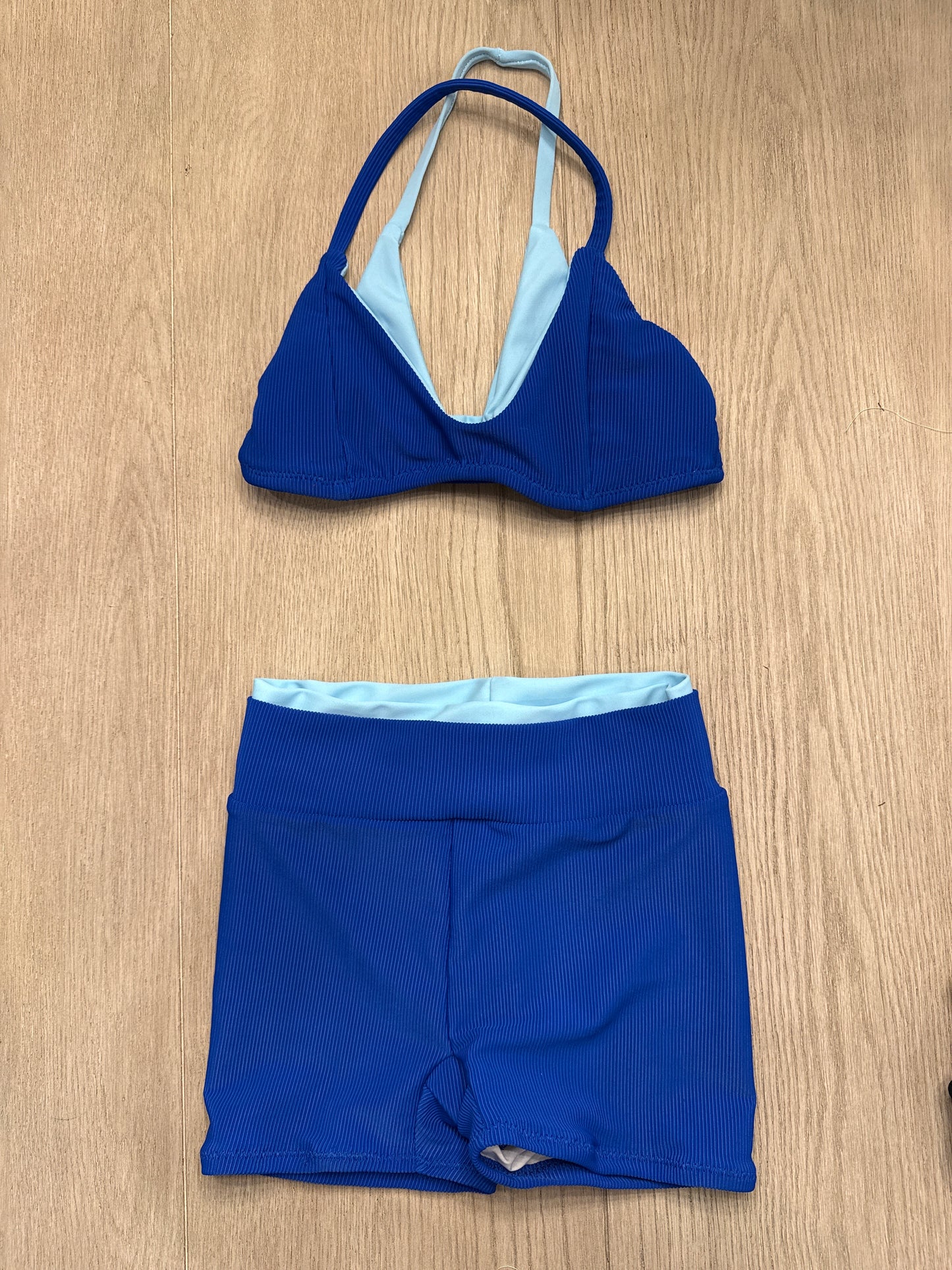 Lotus top & Double band bikers
