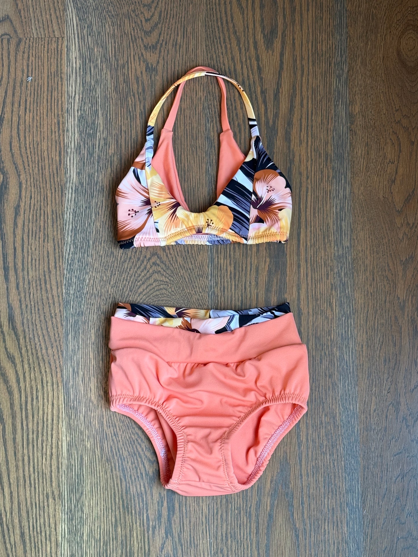 Lotus 2 piece