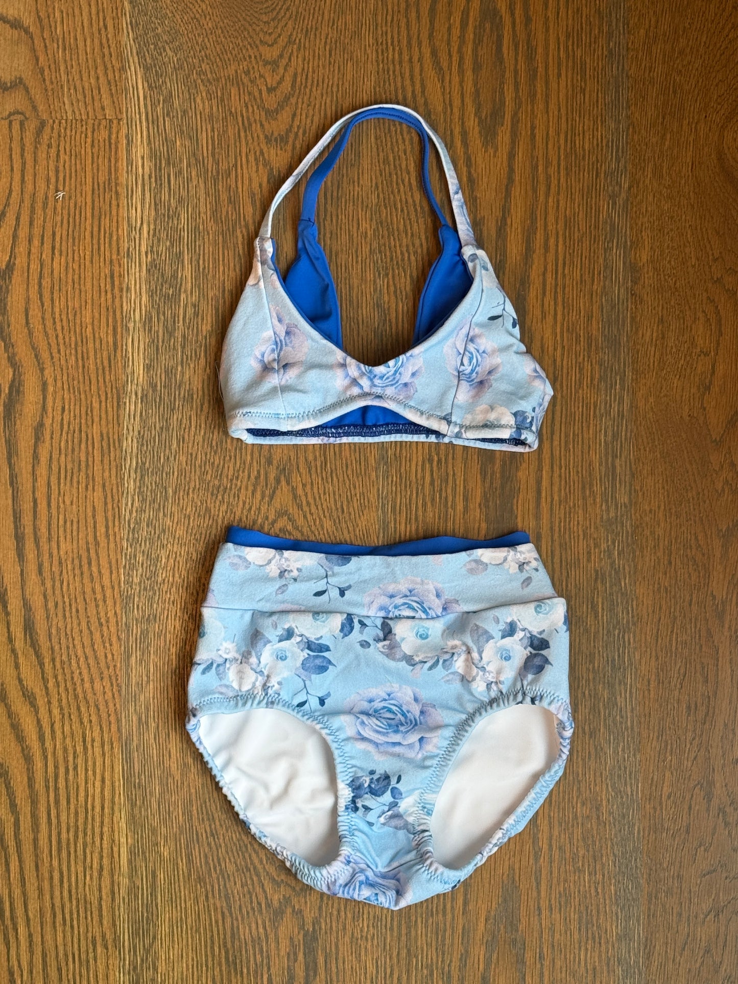 Lotus 2 piece