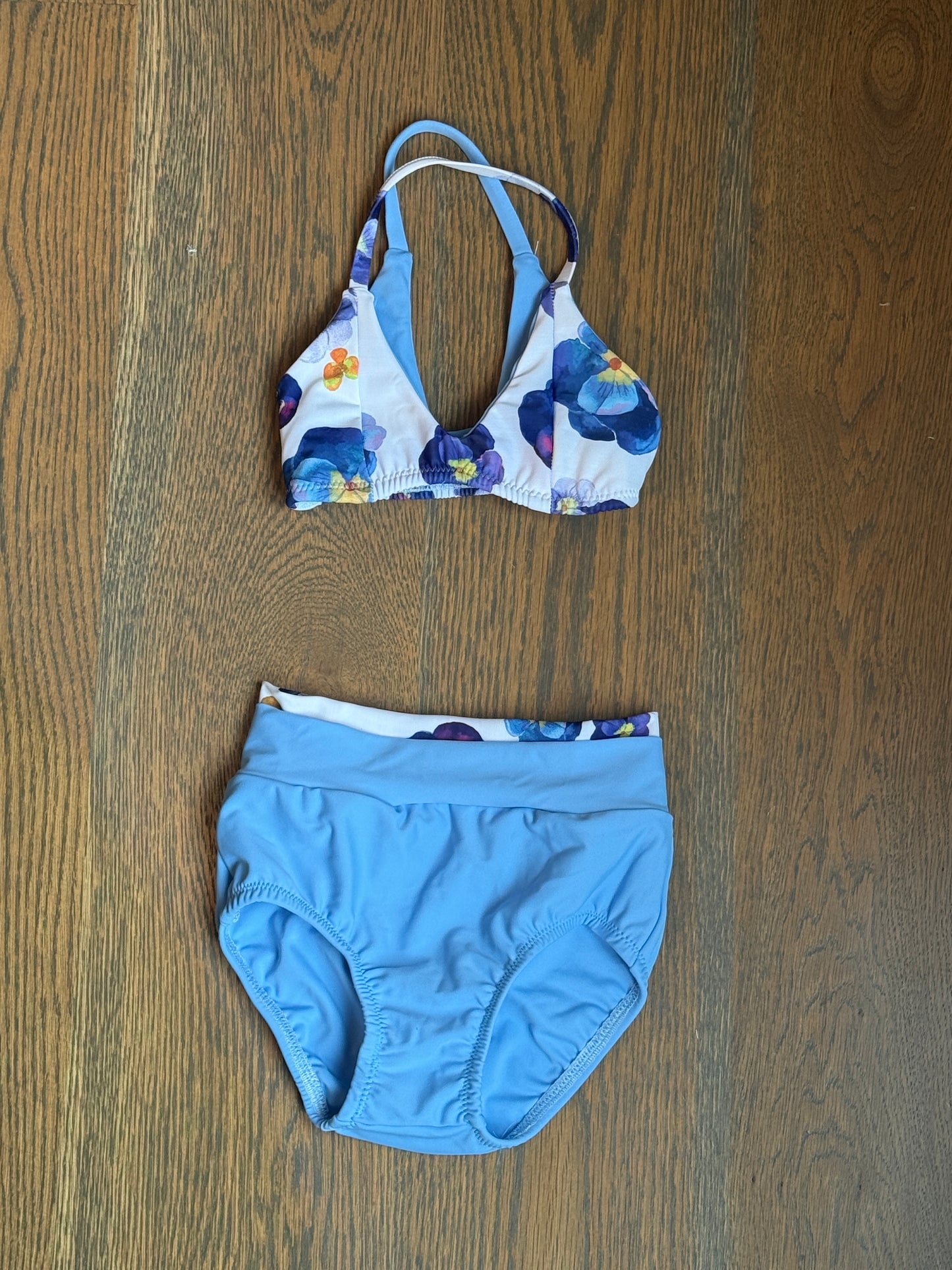 Lotus 2 piece